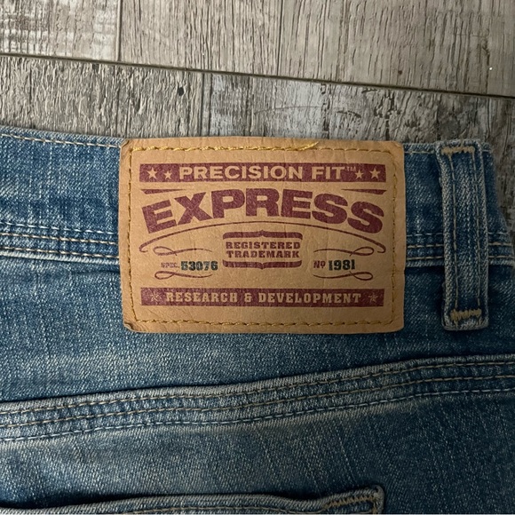 Express Bootcut Flared Jeans - Picture 5 of 5